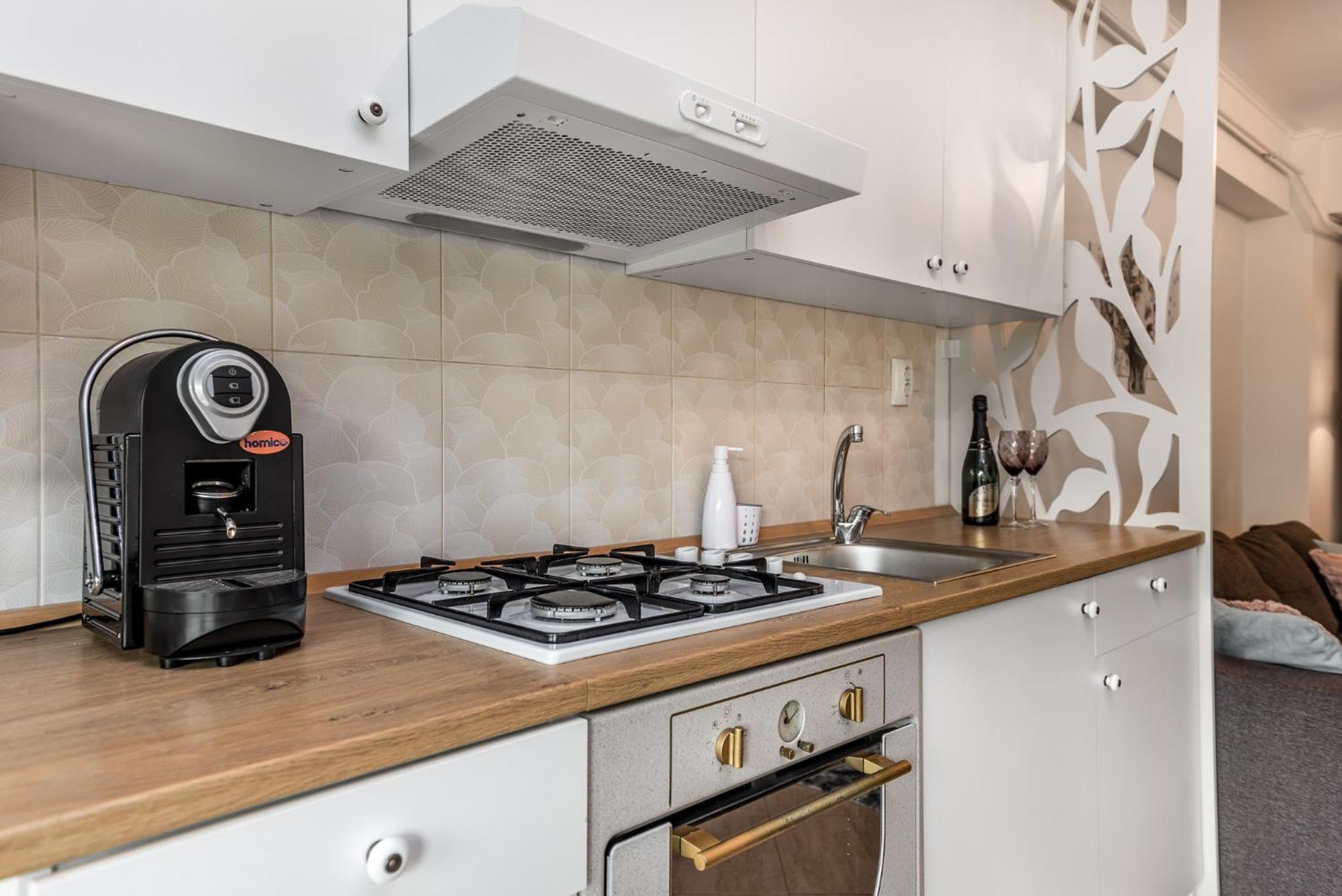 Dreamgarden Airport Apartment & Secure Parking & Airport Shuttle Iasi Luaran gambar